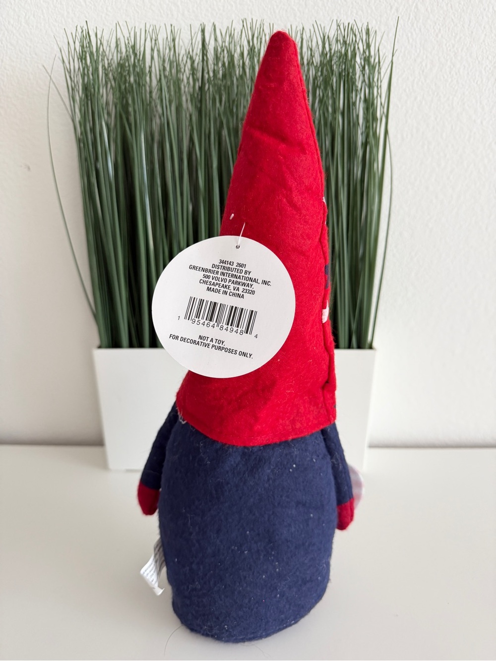 Patriotic Gnome Independence Day Decor 14.5” Red White Blue USA Flag - Picture 2 of 3